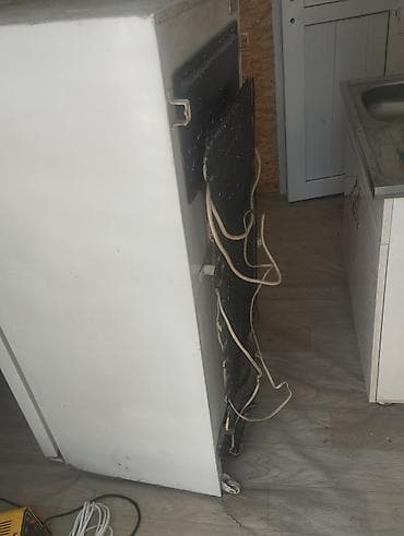 fridge: Холодильник Biryusa, Однокамерный, 130 * — 5