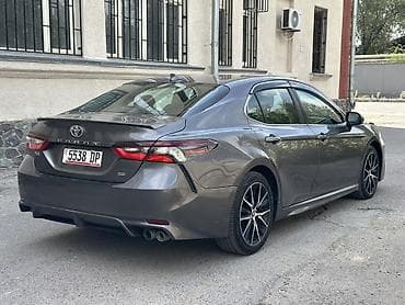 груз авто: Toyota Camry: 2020 г., 2.5 л, Автомат, Бензин, Седан — 7