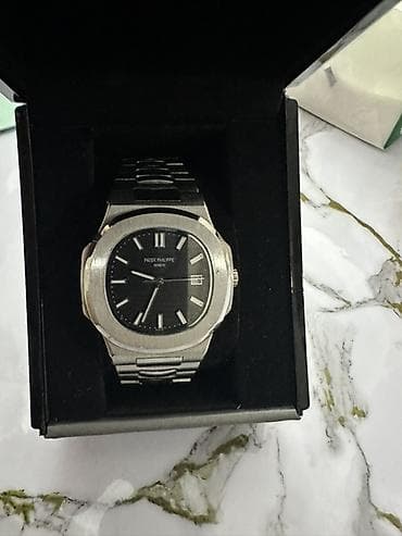 samsung a6plus: Часы наручные в стиле Patek Philippe Nautilus. - Корпус и браслет — 2