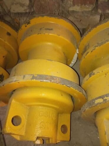 купить полировочную машинку: Продаю опорный каток на ШАНТУЙ 22 — 1