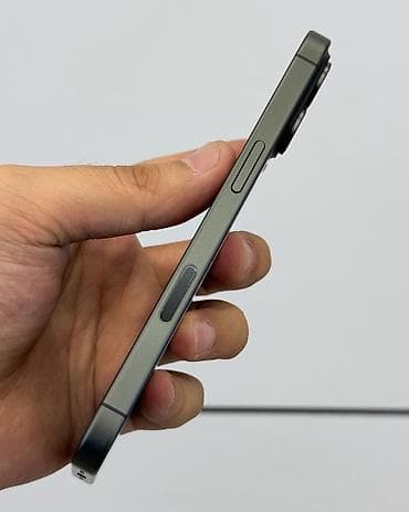 17 про чехол: IPhone 17, Б/у, 256 ГБ, Black Titanium, Защитное стекло, Чехол, В рассрочку, 100 % — 6