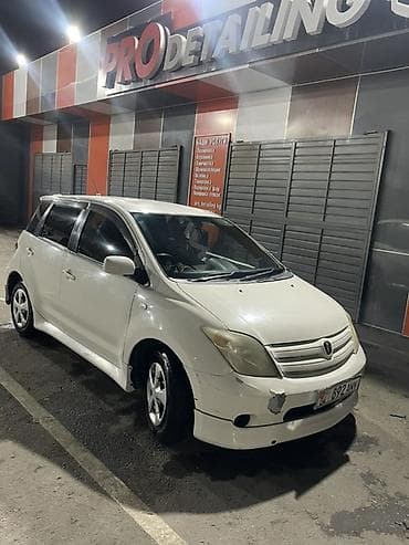 Scion: Toyota Ist: 2003 г., Автомат, Бензин, Хэтчбэк — 4