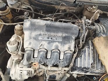 Бензиновый мотор Honda 2002 г., 1.5 л, Б/у, Оригинал, Япония