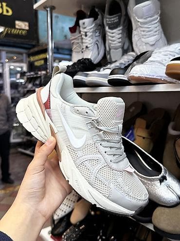 stan smith: Мужские кроссовки, 36, 37.5, 38, Nike, Новый, цвет - Серый — 2