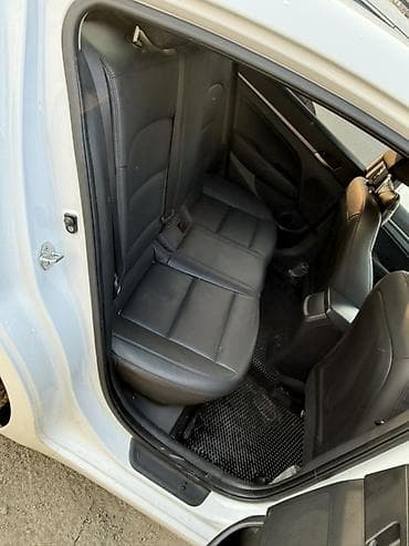 чери: Hyundai Elantra: 2018 г., 1.6 л, Автомат, Бензин, Седан — 4