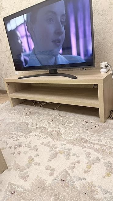 Тумба и подставка для телевизора, Напольная, ЛДСП