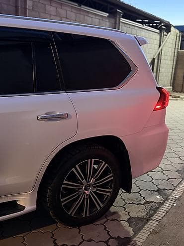 sprinter classic: Lexus LX: 2020 г., 5.7 л, Автомат, Бензин, Внедорожник — 6
