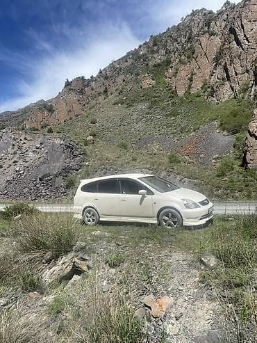 Транспорт: Honda Stream: 2003 г., 2 л, Типтроник, Бензин, Универсал — 3