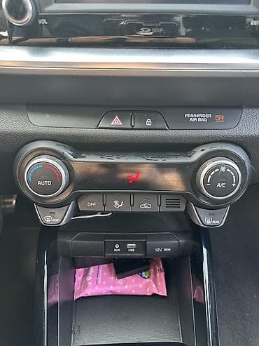 kia moring: Kia Stonic: 2019 г., 1.4 л, Автомат, Бензин, Кроссовер — 10