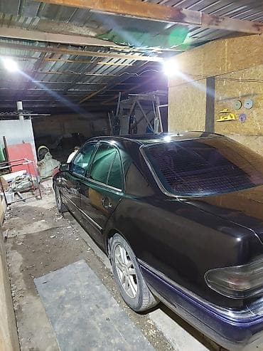 ej ve: Mercedes-Benz E-Class: 1997 г., 3.2 л, Автомат, Бензин, Седан — 3