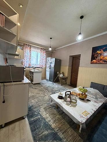 Недвижимость: Продаётся дом в ГЭС 3 Участок: — 4 сотки (16х25) — Хозпостройки — 10