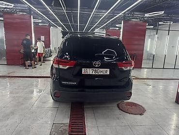 highlander 2019: Toyota Highlander: 2019 г. — 9