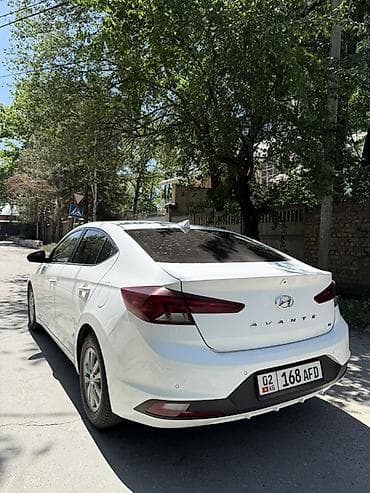 Hyundai Avante: 2020 г., 1.6 л, Автомат, Бензин, Седан — 5