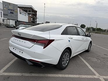 byd e5: Hyundai Elantra: 2020 г., 1.6 л, Автомат, Бензин, Седан — 8