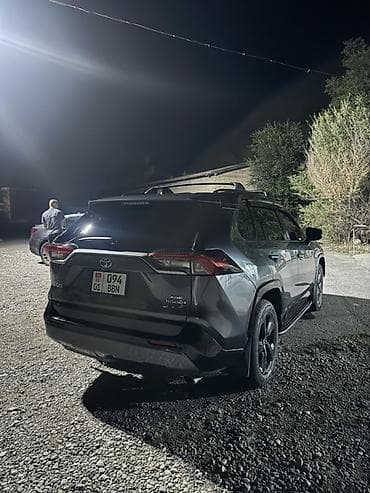 колонки яица: Toyota RAV4: 2019 г., 2.5 л, Гибрид, Кроссовер — 7