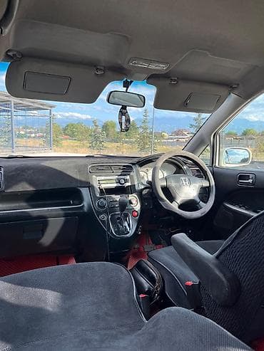Honda Stream: 2003 г., 2 л, Автомат, Газ, Вэн/Минивэн — 3