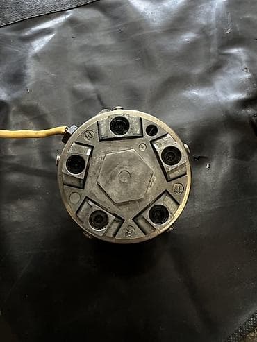 Аксессуары и тюнинг: Газа Насос 
Подходит на K5 — Sanata LF или Grandeur
100% рабочей — 5