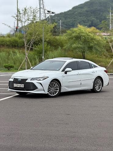 Toyota Avalon: 2020 г., 2.5 л, Автомат, Гибрид, Седан — 9
