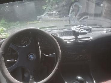 полик bmw: BMW 5 series: 1991 г., Механика, Седан — 4