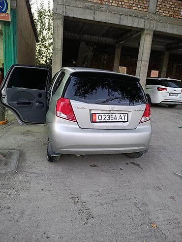 машина транзит: Chevrolet Kalos: 2004 г., 1.6 л, Механика, Бензин, Хэтчбэк — 5