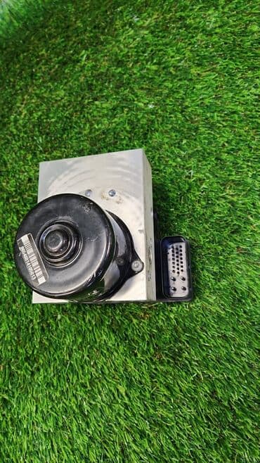 система форсунок: Блок АБС 34 51 6 —-751 —-768 Е46 В отличном состоянии, очень — 7