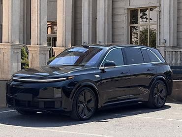 дисп: Lixiang L7: 2025 г., 1.5 л, Автомат, Гибрид, Кроссовер — 2