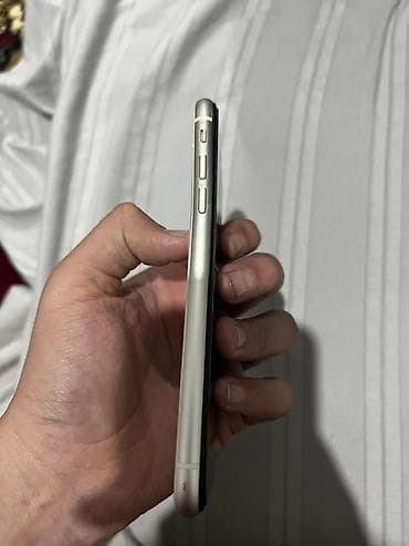 iphone 6: IPhone 11, Б/у, 128 ГБ, Серебристый, Чехол, 80 % — 4
