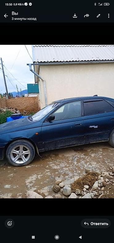 Toyota Carina E: 1996 г., 1.6 л, Механика, Бензин, Седан