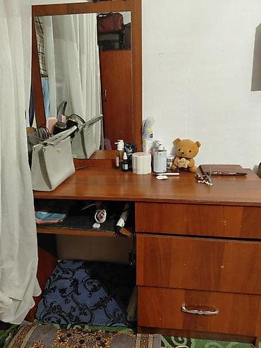 Зал үчүн гарнитуралар: Зал үчүн гарнитур, Колдонулган, Шкаф, Жыгач, Өзү алып кетүү, түсү - Күрөң — 3