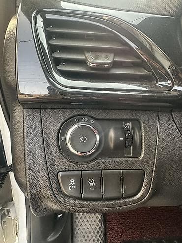 daewoo espero: Chevrolet Spark: 2016 г., 0.1 л, Автомат, Бензин, Хэтчбэк — 3