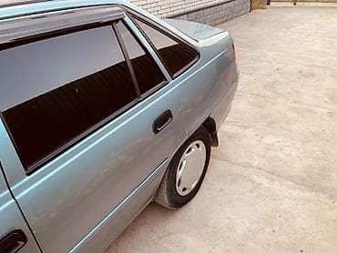 Унаа: Daewoo Nexia: 2010 г., 1.5 л, Кол менен иштөөчү, Бензин, Седан — 6