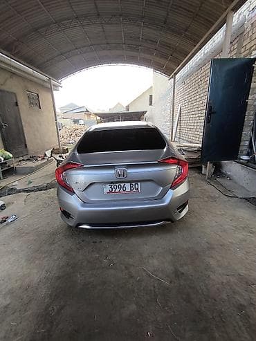spark 2012: Honda Civic: 2020 г., 2 л, Вариатор, Бензин, Седан — 3