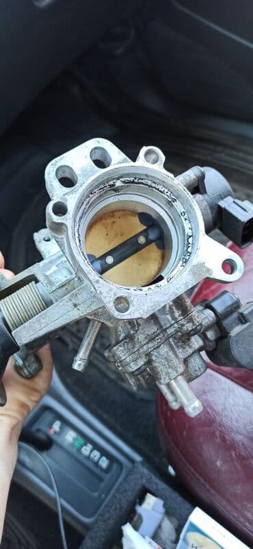 Продаю дроссельную заслонку от Дайхатсу юрв daihatsu yrv. Также
