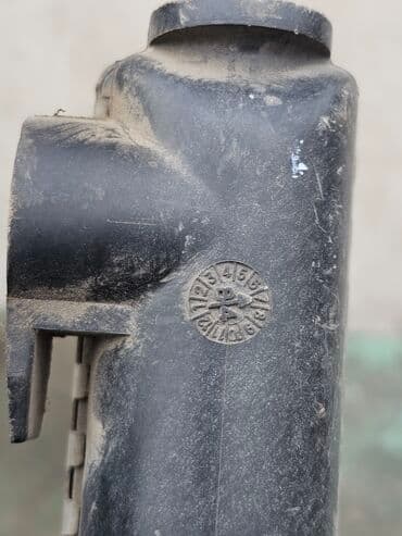 радиатор фольксваген поло: Радиатор охлаждения двигателя Volkswagen Polo 2, 1985г.в. Оригинал — 12