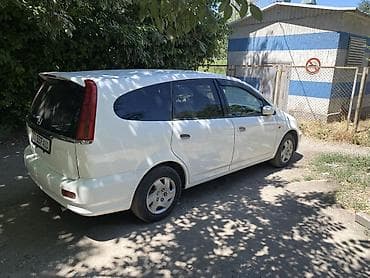 pod: Honda Stream: 2002 г., 1.7 л, Автомат, Бензин, Минивэн — 1