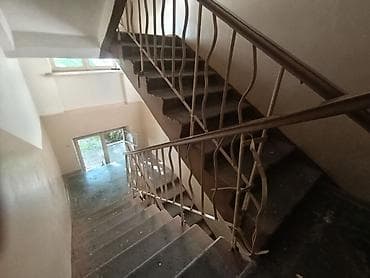 Недвижимость: 2 комнаты, 46 м², Юг-2 мкр Индивидуалка, 3 этаж, Старый ремонт — 2