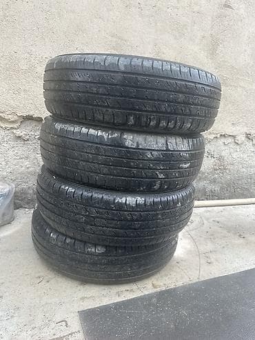 Комплект летних шин 185/65 R15 - Размер: 185/65 R15 (указан на борту)