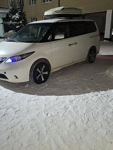 машинага газ: Honda Elysion: 2005 г., 0.3 - engine capacity л, Автомат, Бензин, Вэн/Минивэн — 1