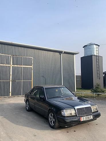 мерс 200 с: Mercedes-Benz W124: 1989 г., 2 л, Седан — 4