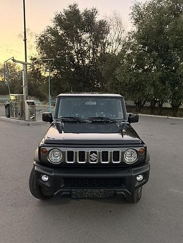 Suzuki Jimny: 2025 г., 1.5 л, Автомат, Бензин, Внедорожник — 1