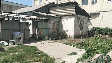 дом для куда тосуу: Продаётся дом с двором Описание участка: - Закрытый двор с бетонными — 2