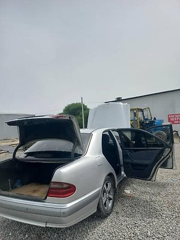 mersedes bens e210: Mercedes-Benz E-Class: 2000 г., 2.2 л, Механика, Дизель, Седан — 6