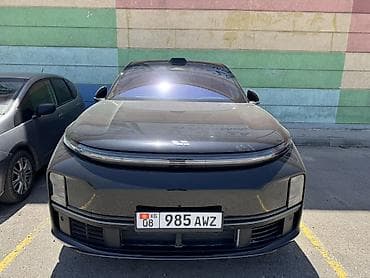li one: Lixiang L7: 2024 г., 1.5 л, Автомат, Гибрид, Кроссовер — 1