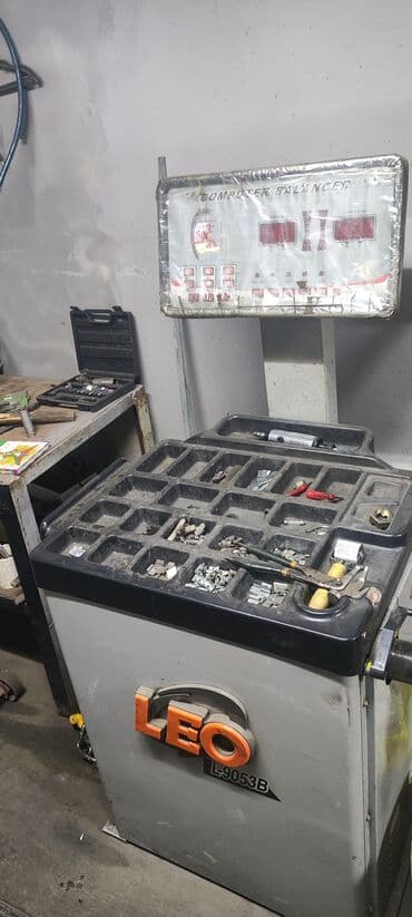 оборудование для бизнес: Полный комплект оборудования для шиномонтажа/вулканизации. Состав: - — 8