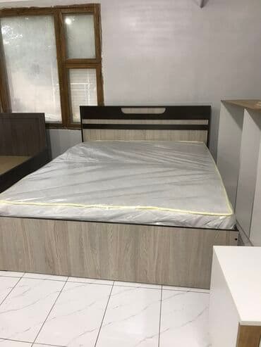 двухъярусный кровать для взрослых: Кровать двуспальная Размер: 1,50 на 2,0 Имеются два ящика Цена с — 2