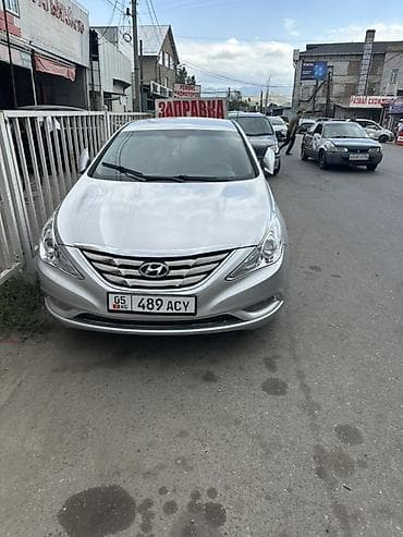 kia sit: Hyundai Sonata: 2013 г., Автомат, Газ, Седан — 1
