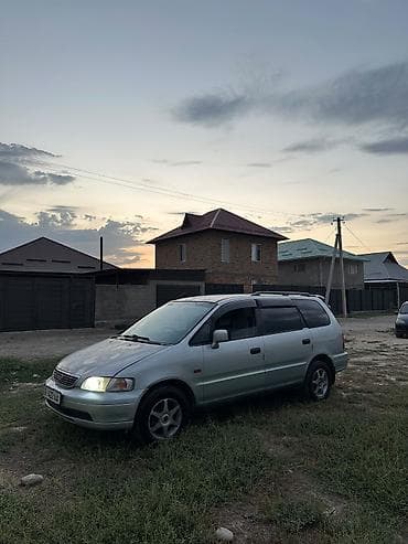 Срочно сатылат хонда одиссей жыл 96 об 2.2 автомат газ бензин матор at lalafo.kg Срочно сатылат хонда одиссей жыл 96 об 2.2 автомат газ бензин матор