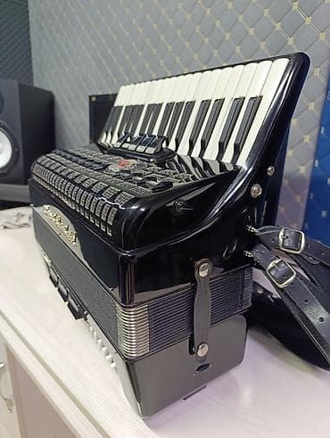 продаю аккардион: Аккордеондор сатылат.Привозной Кыргызстанда ойнолбогон.Weltmeister — 10