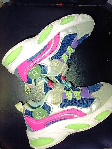 nike tech: Детские кроссовки 30-размер Котофей с подсветкой элементов подошвы и — 1