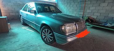 forester 2020: Mercedes-Benz W124: 1989 г., 2.3 л, Ручные, Бензин, Седан — 4
